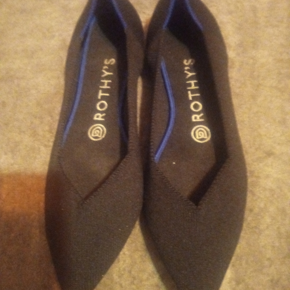 Pointy toe black Rothy’s flats - Picture 5 of 5